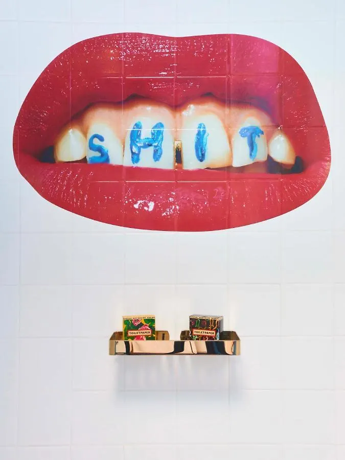 Toiletpaper Living Canonica Apartment Milan