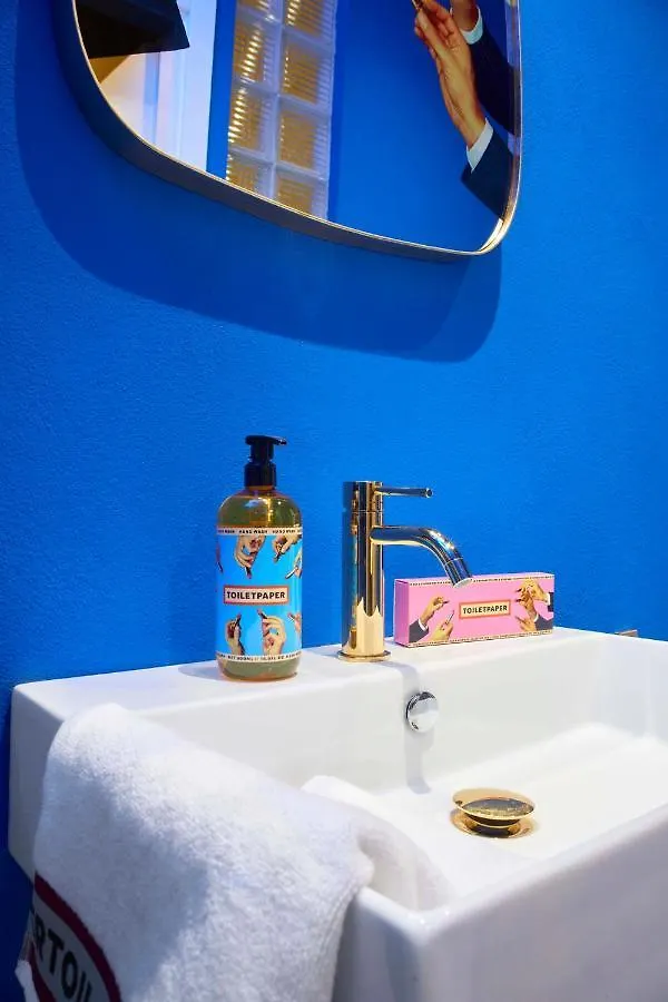 Toiletpaper Living Canonica Apartment Milan Italy