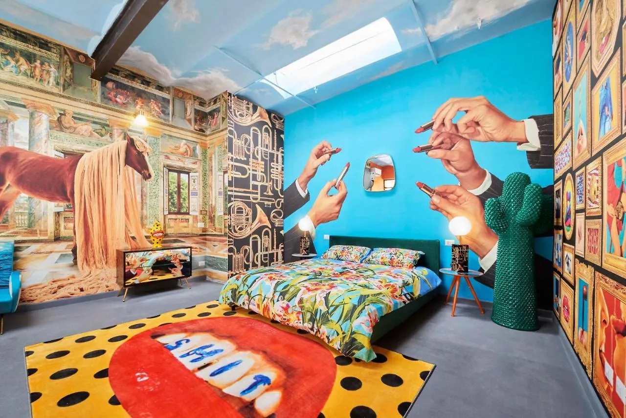 Toiletpaper Living Canonica Apartment Milan