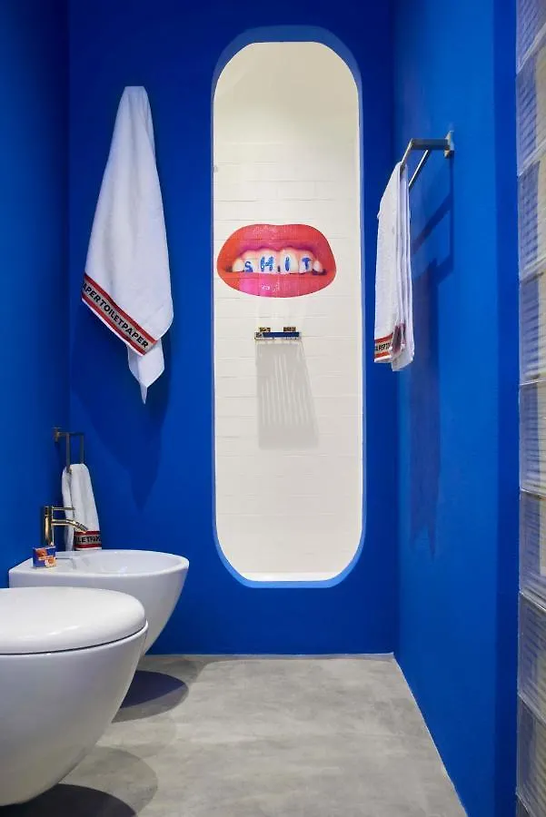 Toiletpaper Living Canonica Apartment Milan